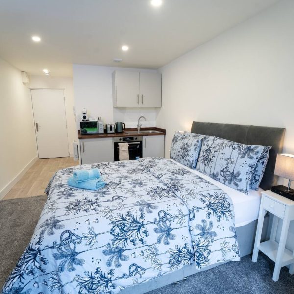 307b9478-ba62-4536-8a06-000bd796dc7e