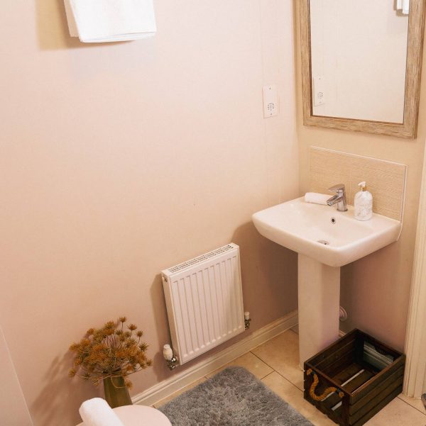 318de35c-8976-4583-afac-1820528f88f6