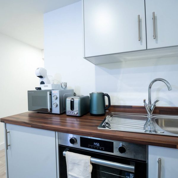 6dcf68b1-273e-4978-9b74-df641eb6e816