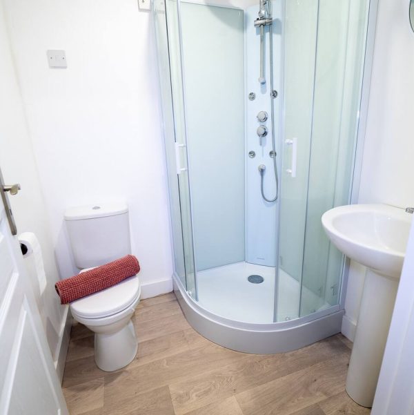 80cdba14-ff6c-405f-9ea1-fb4cc7ebc726