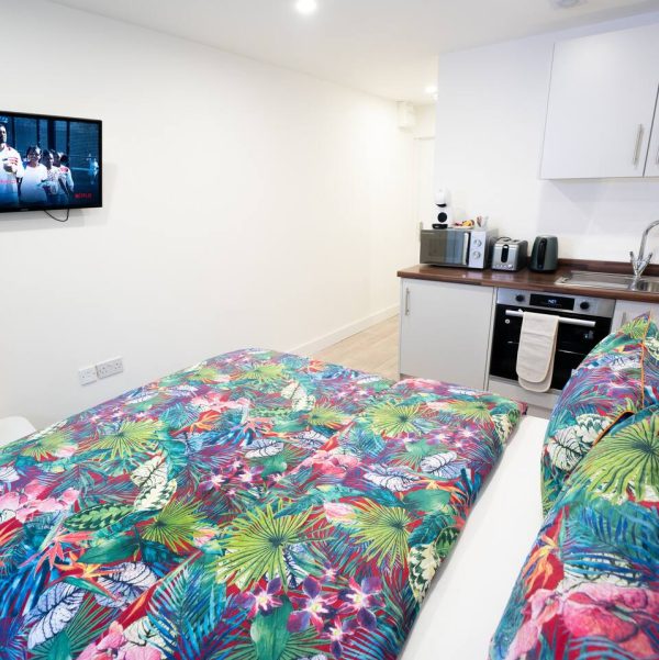 ae114c3c-77c0-4090-9c08-ec9dec7b010c