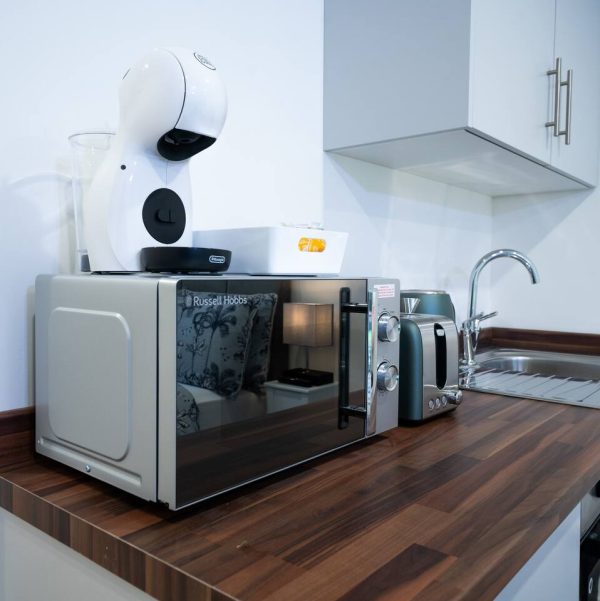 b671e159-d971-43c1-94ab-b154cb299024