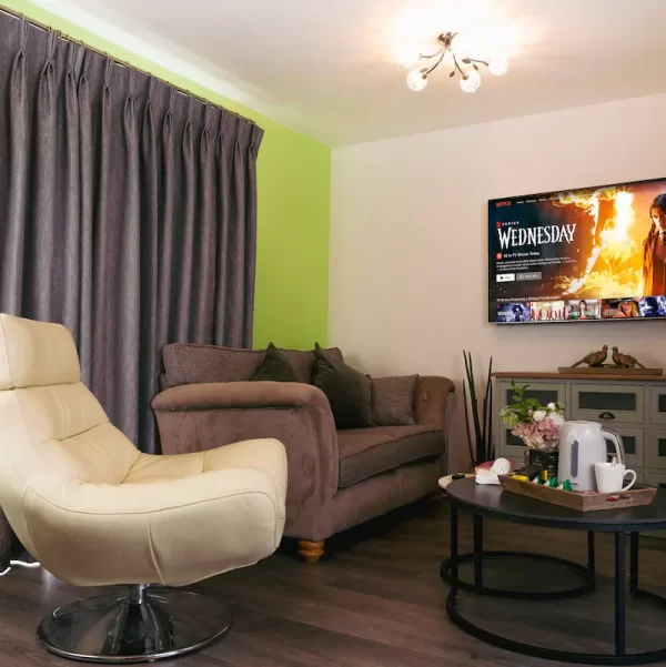 c2312609-6808-447d-847b-1d3c11c62013